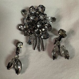 Vintage Crystal Bouquet Brooch & Clip-On Earrings Set